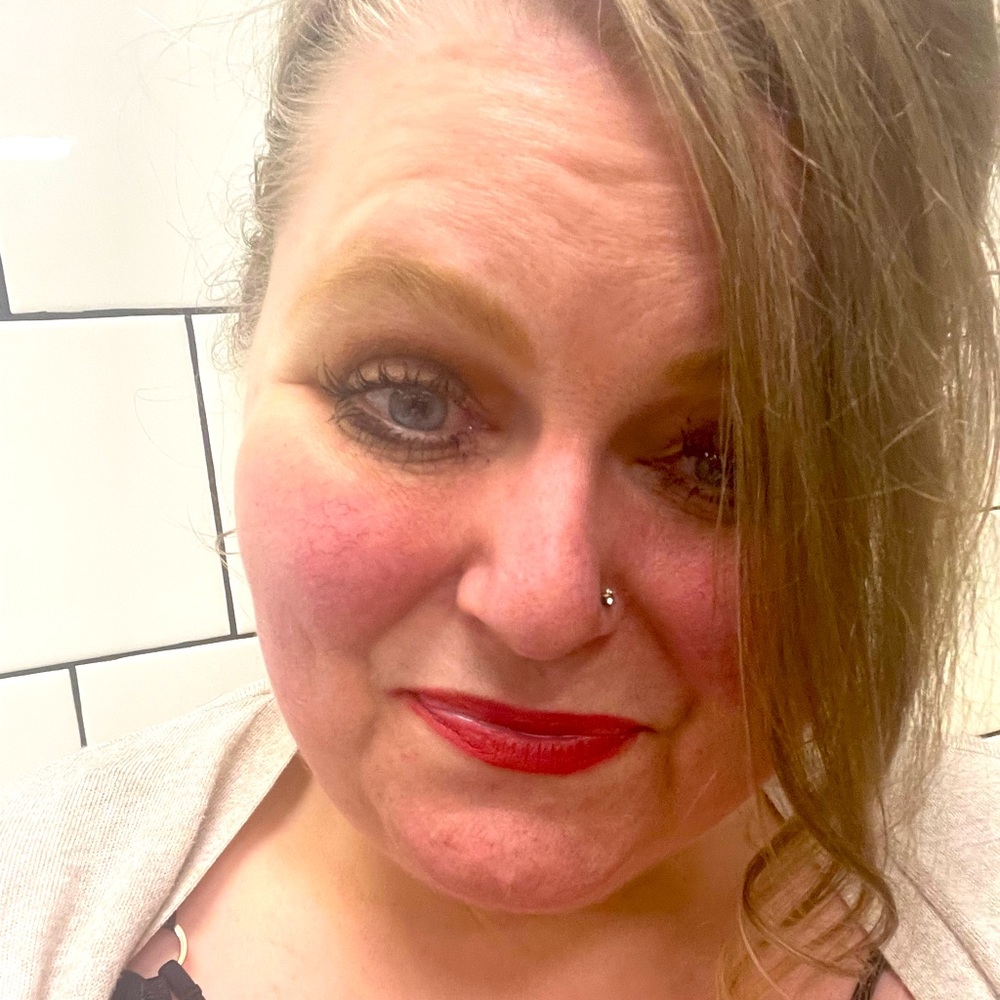 Meet your Posher, Donna